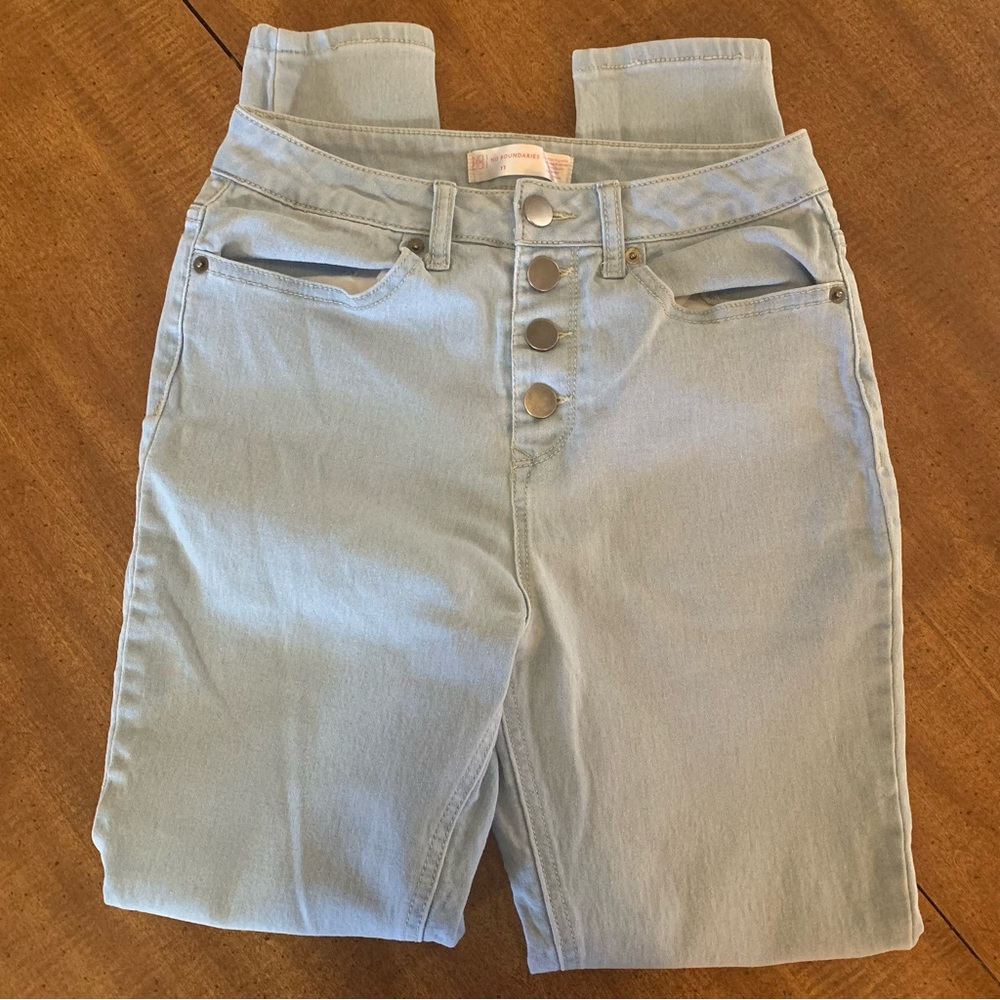 No Boundaries Skinny Jeans